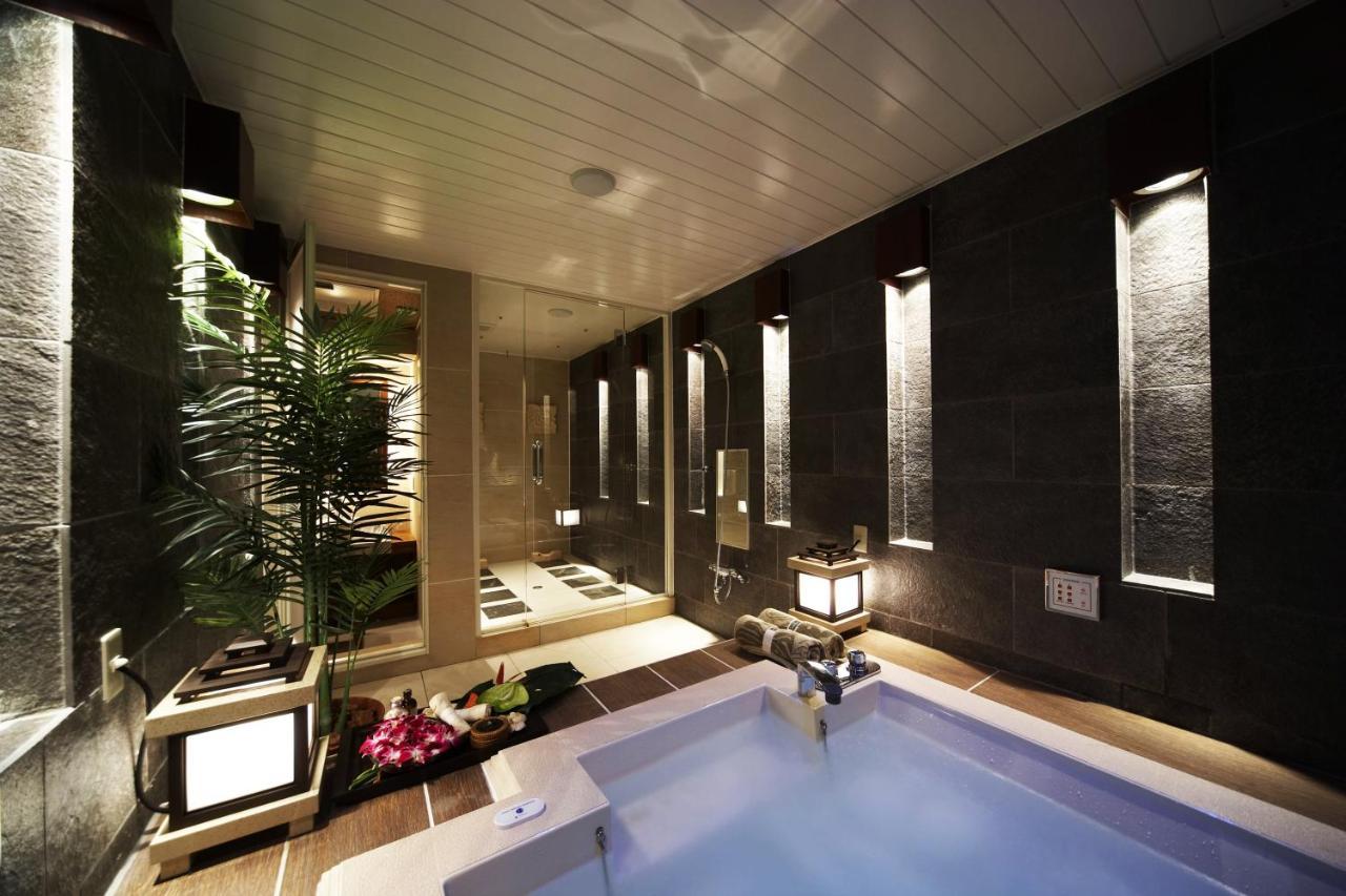 Le Ciel Spa & Resort (Adults Only) Tsurugashima Bagian luar foto